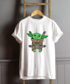 Pocket Baby Yoda t shirt RF